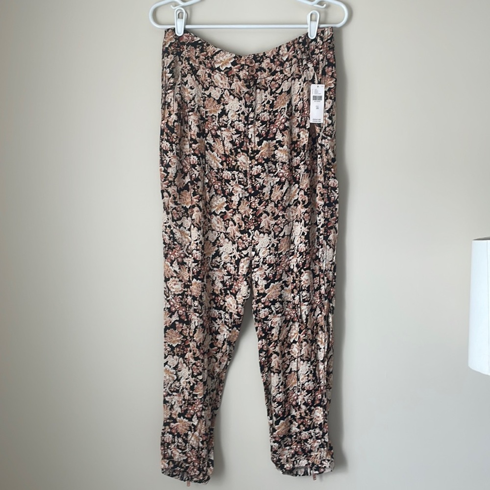 NWT Anthropologie breezy pants.
